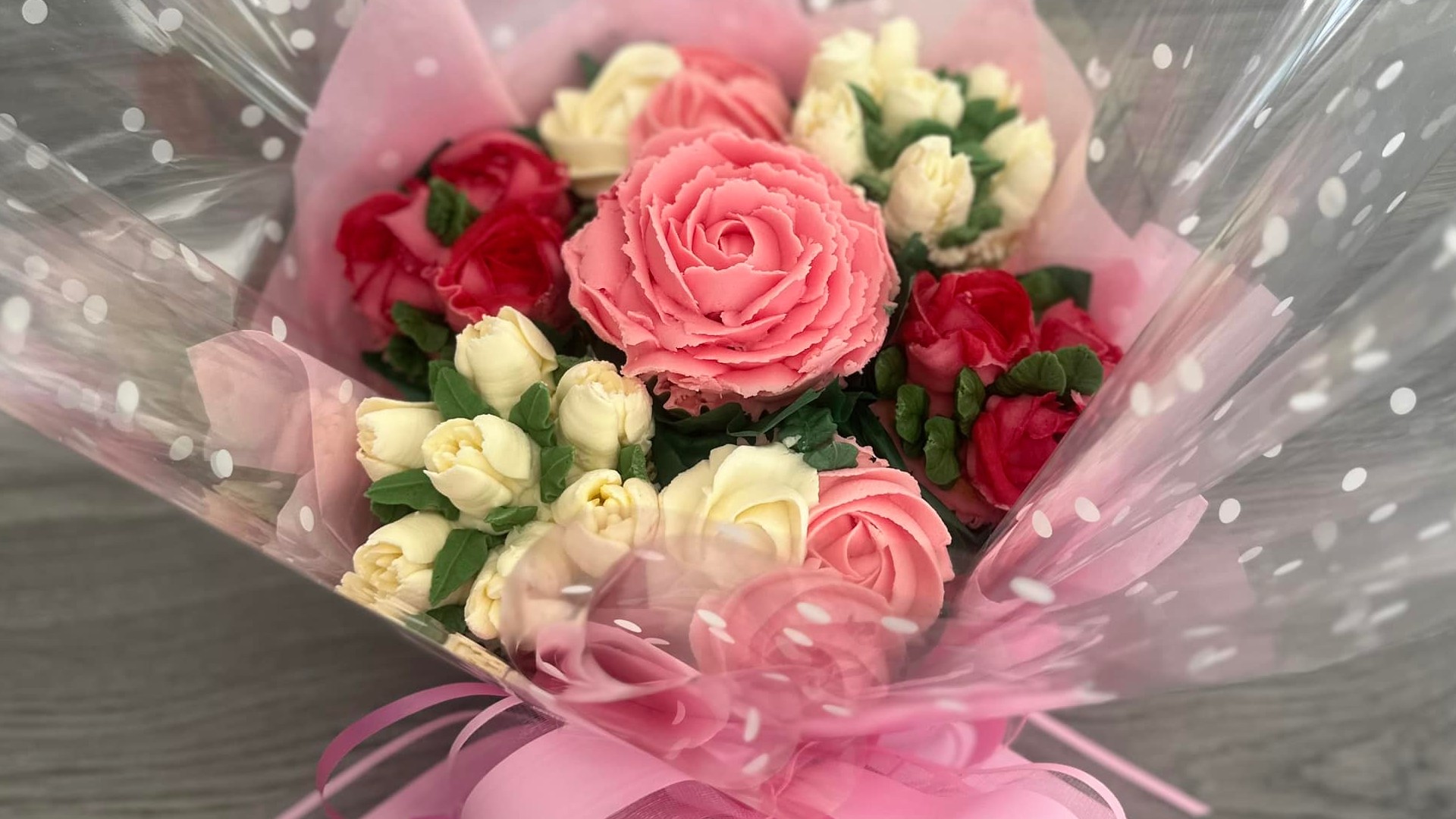 Cupcake Bouquets By Diane - Redefining the Art of Gifting