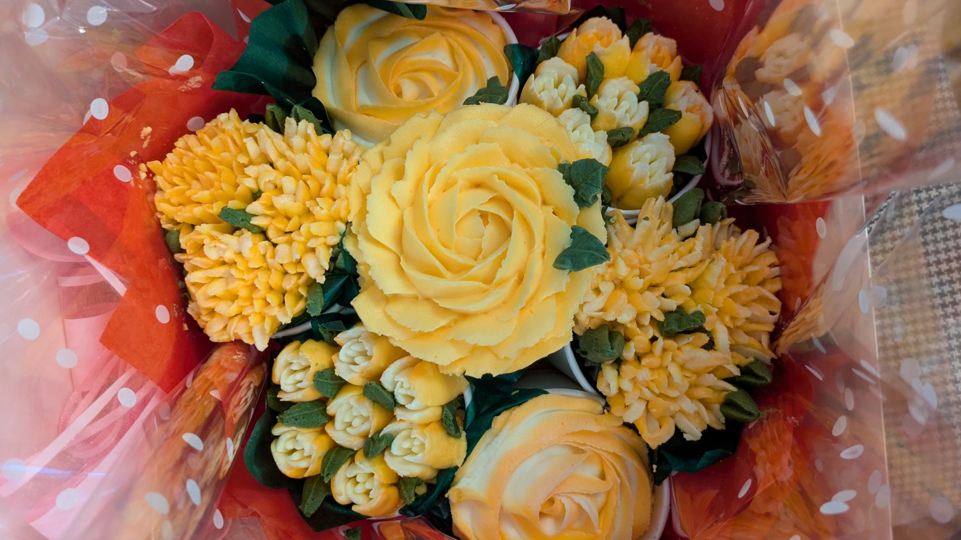 Cupcake Bouquets By Diane - Redefining the Art of Gifting