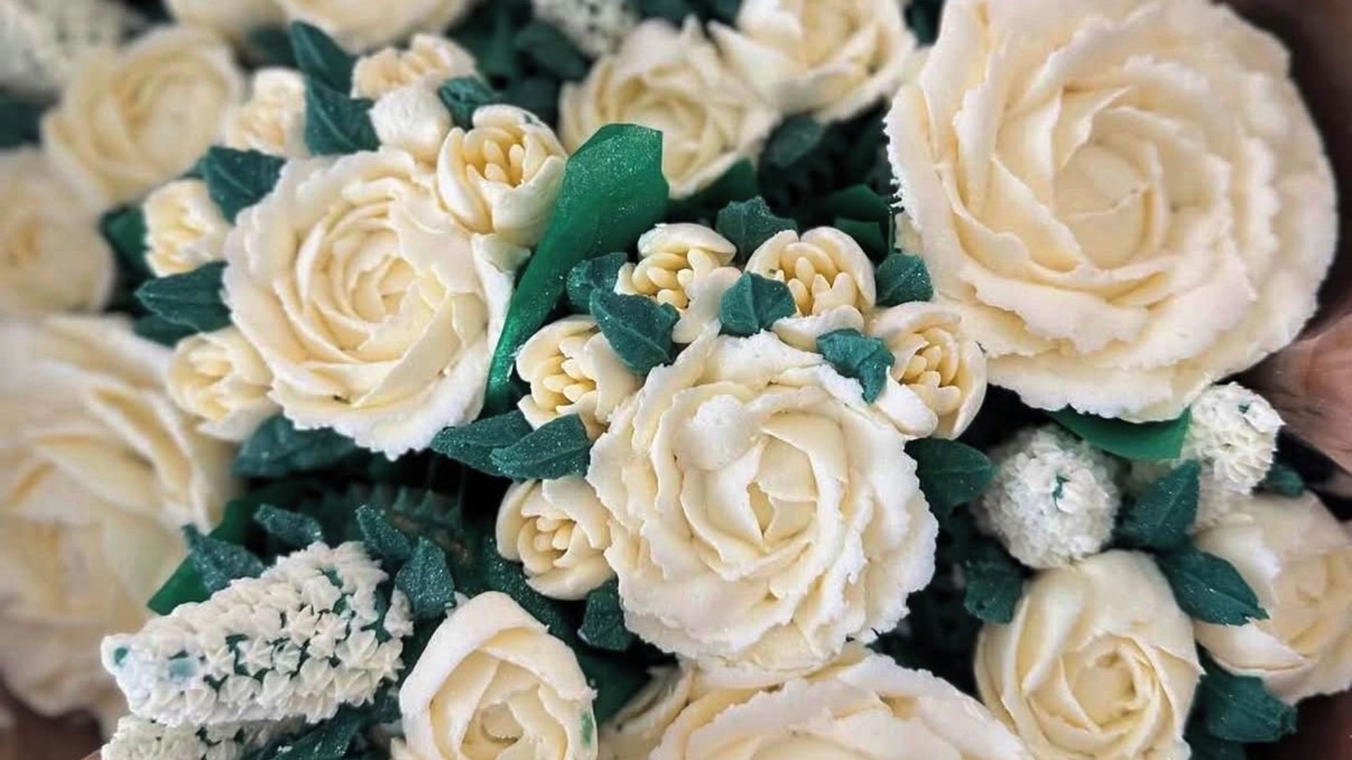 Luxury Cupcake Bouquets By Diane - Redefining the Art of Gifting